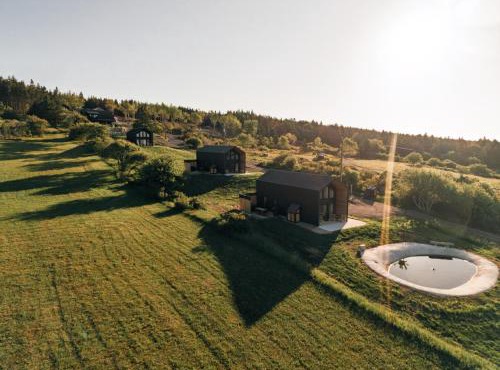 Modern Nordic Cabin 1 w/Hot Tub & Views