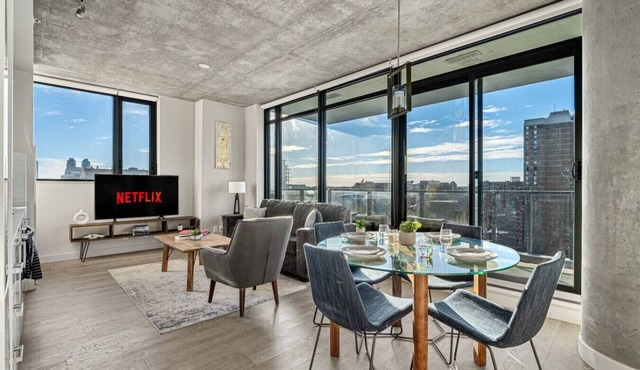 Modern Rustic Charm w/Tower Views, Pool & Gym
