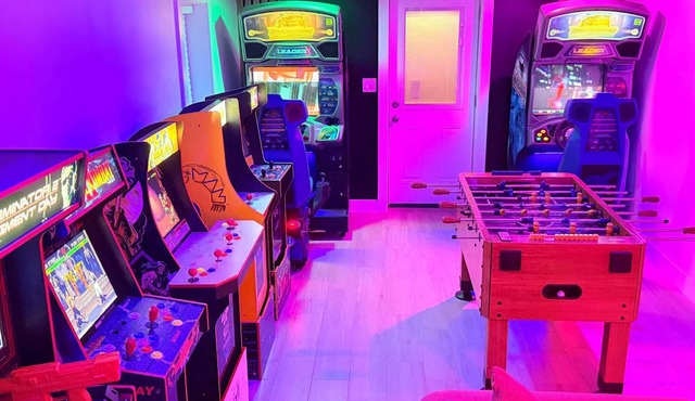 moderno farm house getaway-fire pit game room