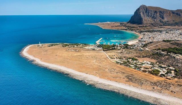 My Rental Homes - Cala Diletta with private pool, 700 meters from the nearest beach.