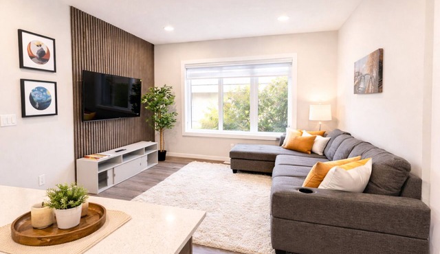NorthEdge Suites Peaceful 3-bedroom townhome in charming Leduc neighborhood