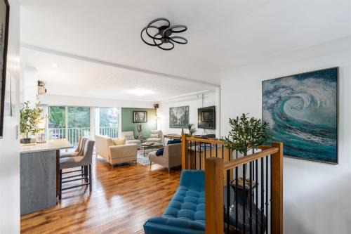 NorthVAN nature living home