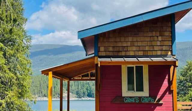 Ocean View Cabins at The Laughing Oyster Restaurant