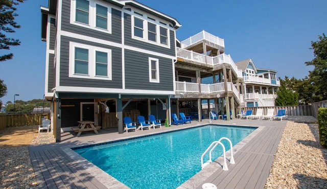 Oceanside, Close to Community Amenities, Private Pool, 600 ft to Beach Access, 216, Beach Ball