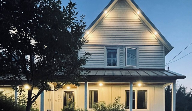 Orēe | Peaceful Nature Escape | Entire Home with Terrace & Views