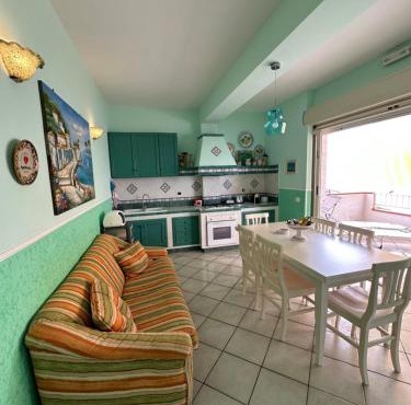 Oscar Sea Home