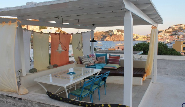 Pamanuva - Villa/Casa Ponzese with a breathtaking view of the port.