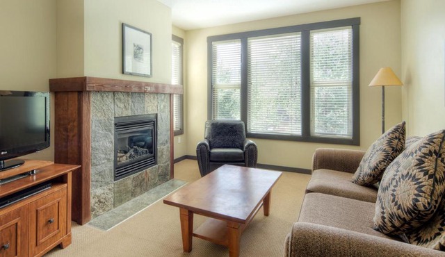 Panorama Mountain Resort - Premium Condos and Townhomes