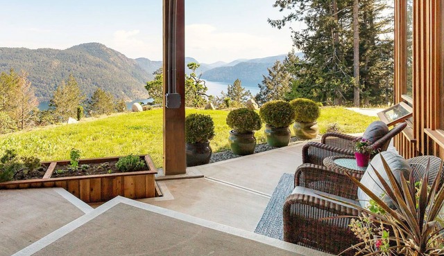 Panoramic Suite – Breathtaking Fjord View, Summit House.
