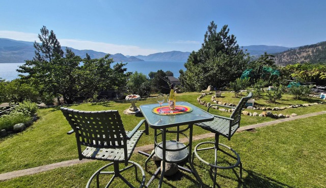 Peachland Oasis Retreat