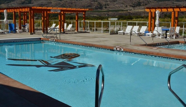 Perfect Canadian getaway at The Cottages on Osoyoos Lake!