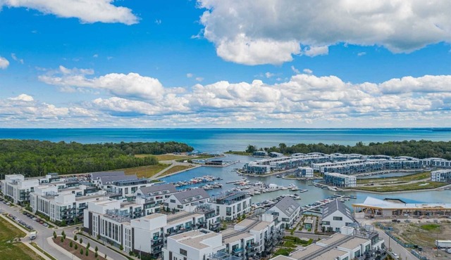 Perfect getaway at Friday Harbour Resort (2 Bedroom with Private Terrace)