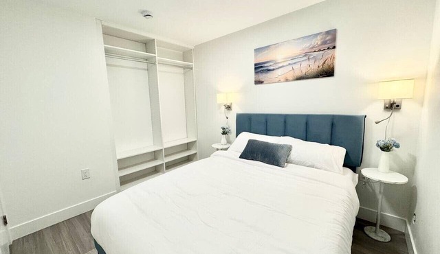 Perfect Vancouver Travel Hub for Couples or Family
