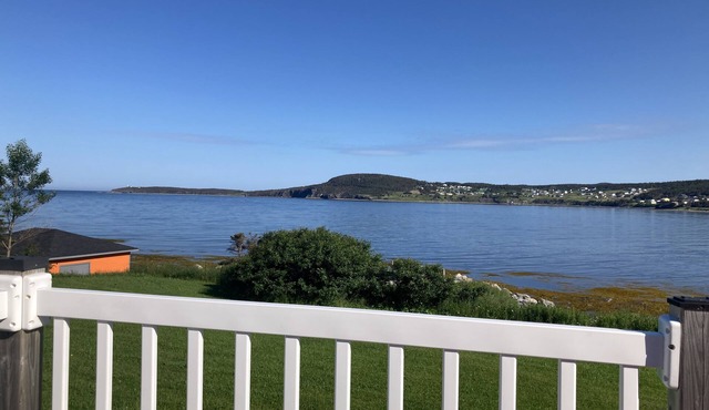 Peridot By The Shore, Rocky Harbour Newfoundland