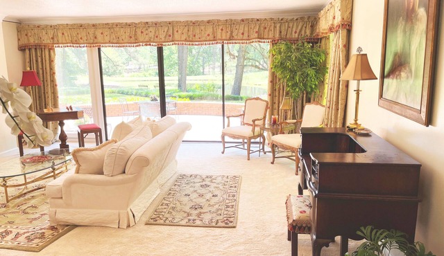 Pinehurst Pond House Charming Waterfront gated Golf course US Open 1/4 m away