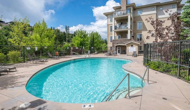 Pinnacle Paradise #2306