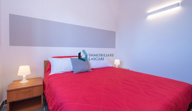 Pomelia 4, just a short walk from the sea