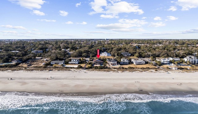 Posh Ocean Front: Huge Private Pool/Yard/Spa/Patio/GameRoom w 4 En-Suite BathRms