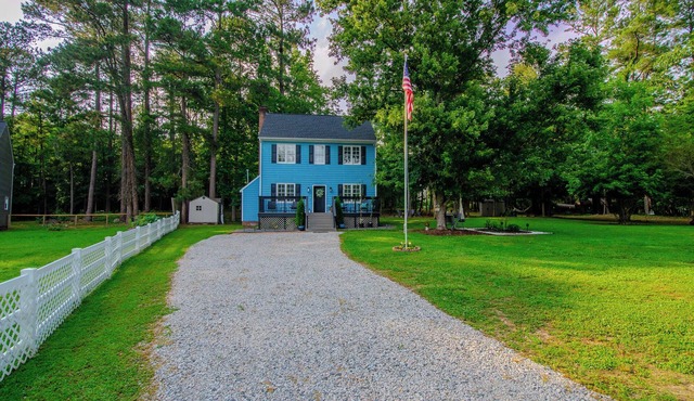 Premier Homestead Retreat on 1.5 Acres: Pets, Spa, Firepit, Chickens, King, Gym