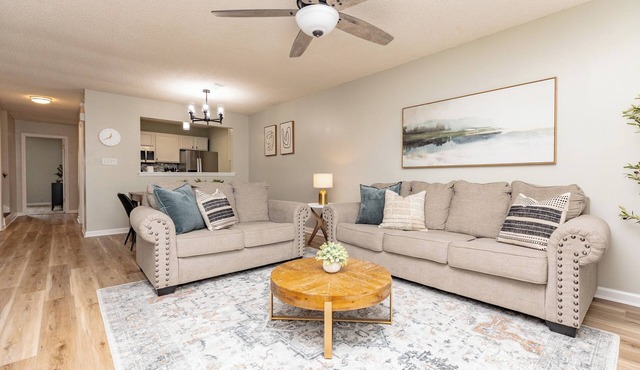 Private 3BR/3BA | Pet Friendly | Central WR