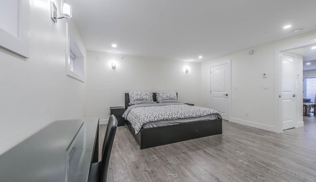Private Vacation Guest Suite Near Beach