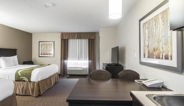 Quality Inn & Suites Thompson