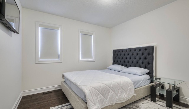 Quiet Private Suite in Bradford