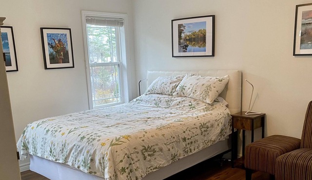 Quiet Eco Oasis on Fox Point Lake - 45mins from Halifax