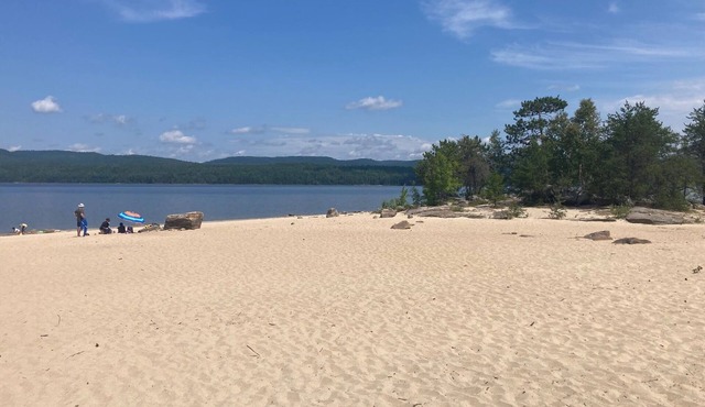 Quiet oasis close to a beautiful beach