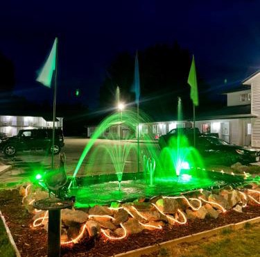 Rainbow INN
