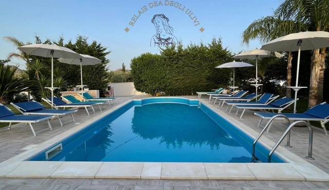 Relais Dea Degli Ulivi House
