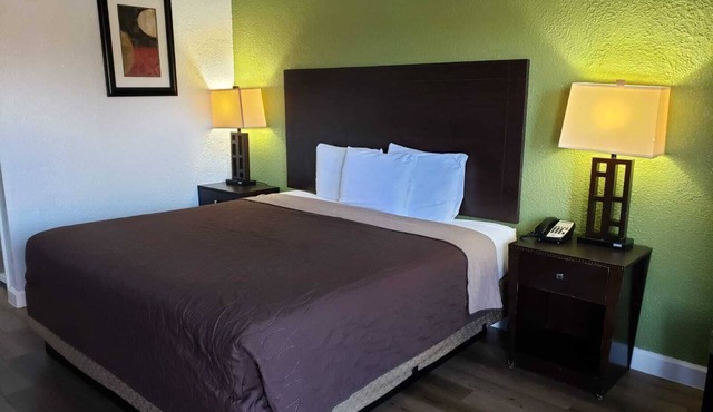Relax Inn