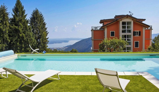 Residence alle Ville No. 03 by Lago Reisen
