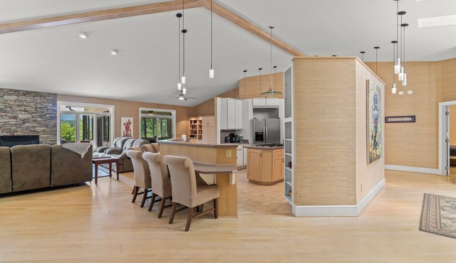 Riverfront Shenandoah Retreat – Hot Tub, Cold Plunge & Mountain Views!