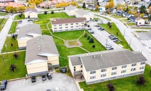 RiverSide Court Spacious 2 Bedroom Fully Furnished Rental Thompson MB