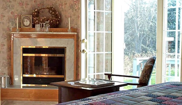 Romantic Bed and Breakfast with a Double Whirlpool Tub in Albert County, New Brunswick