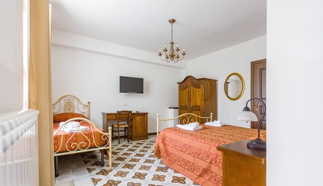 Room 'Arcaloro Resort Rooms Volpe', Wi-Fi and Air Conditioning