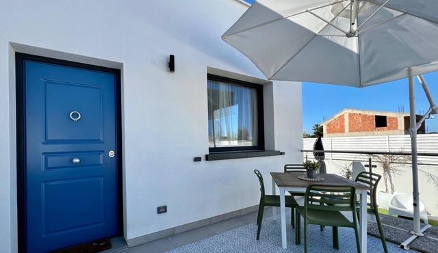 Rosalia Homestay Levante Apartment