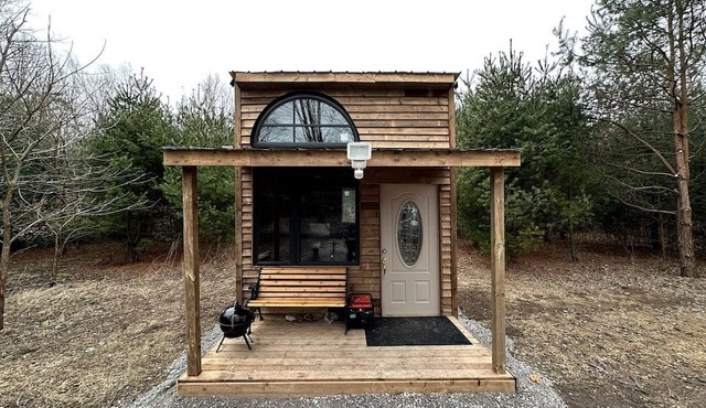 Rustic Tiny Home Surrounded by Nature and Forest Trails in Simcoe, Canada in Simcoe