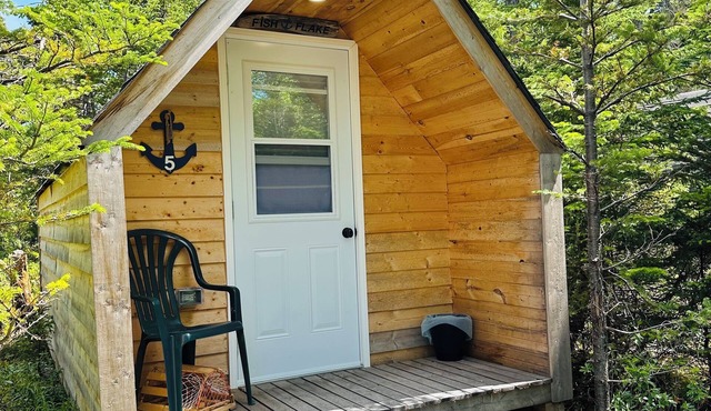 Rustic Wave Cottages-Glamping Pod #5