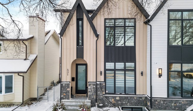 Safe and Prime location - 5 mins to downtown