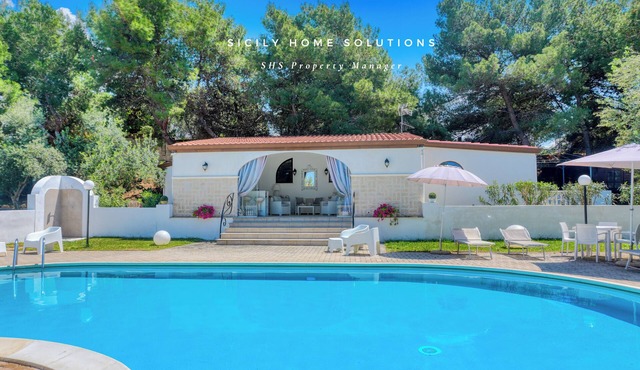 Sea Sweet Relaxation with view cottage with pool by Sicily home Solutions