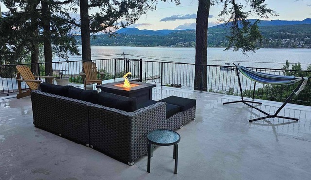 Semi Lakefront Home with Buoy/beach access Blind Bay