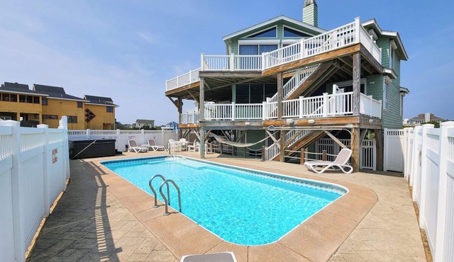 Serendipity - Oceanfront, Duck, 5 BR, 4.5BA, Private Pool & Hot Tub