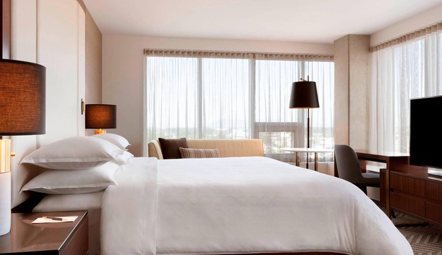 Sheraton Saint-Hyacinthe Hotel