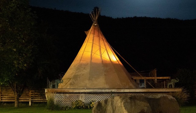 Similkameen Wild Resort & Winery