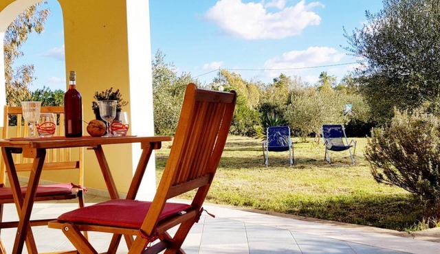 [Solidea] House with garden 500 meters from the sea