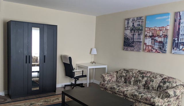 Spacious 3 BDR, apartment , FREE parkin 299017g CITQ