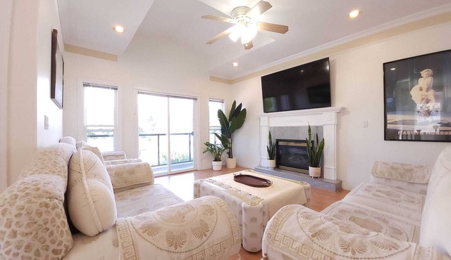 Spacious & Bright Family-Friendly Home in the Heart of Burnaby