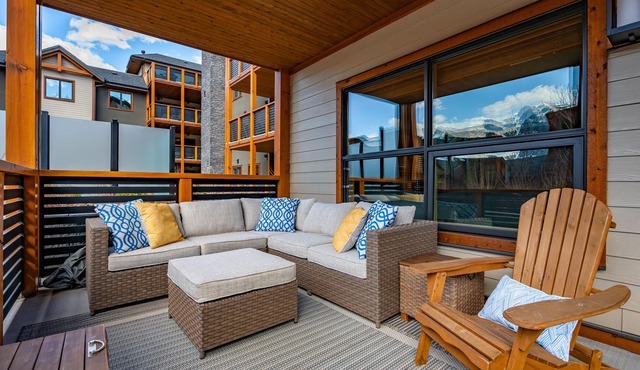 Spring Creek Luxury Condo with Views